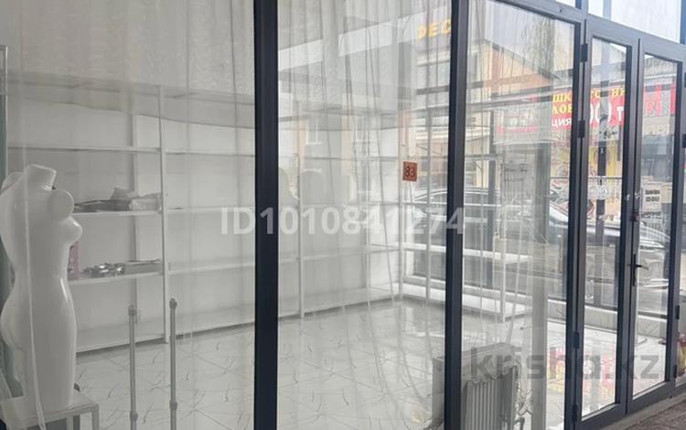 Магазины и бутики · 30 м² за 5.8 млн ₸ в Шымкенте, Абайский р-н — фото 2