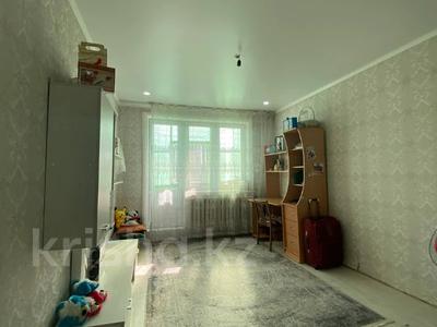 2-комнатная квартира, 48.9 м², 5/5 этаж, Алия Молдагуловой за 12.5 млн 〒 в Актобе