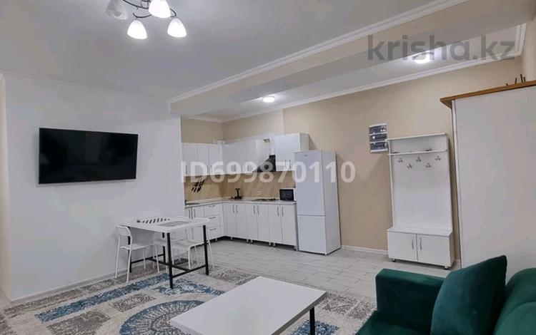 3-бөлмелі пәтер · 85 м² · 9/19 қабат, 7-ш/а., Мкр.7а 20, бағасы: 30 000 ₸ в Актау, 7-й мкр — фото 9