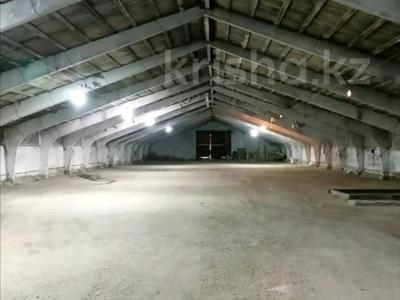 Коммерциялық жылжымайтын мүлік в Костанайской обл.: Қоймалар · 1800 м², бағасы: 1 млн 〒 Қоймалар · 1800 м², бағасы: 1 млн 〒 в Костанае