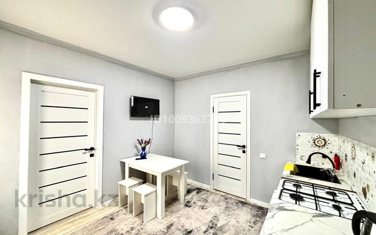 1-бөлмелі пәтер · 32 м², Казахская 107, бағасы: 100 000 ₸ в Талгаре — фото 2
