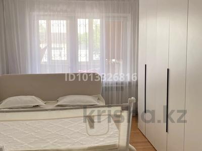 3-комнатная квартира · 59 м² · 2/5 этаж, мкр Тастак-2, Тлендиева 18 за 39 млн ₸ в Алматы, Алмалинский р-н