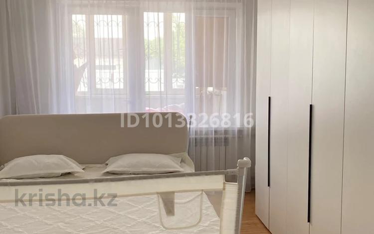 3-комнатная квартира · 59 м² · 2/5 этаж, мкр Тастак-2, Тлендиева 18 за 39 млн ₸ в Алматы, Алмалинский р-н — фото 2