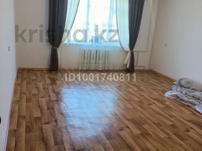 3-бөлмелі пәтер · 76 м² · 4/5 қабат, мкр Нурсат 162, бағасы: 160 000 ₸ в Шымкенте, Каратауский р-н