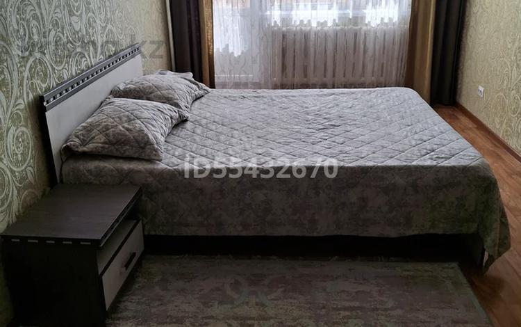 1-комнатная квартира · 42 м² · 8/9 этаж, 15-й микрорайон — Ауэзова за 12 000 ₸ в Семее — фото 23
