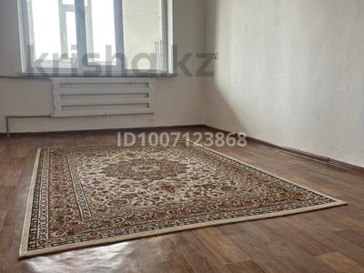 3-бөлмелі пәтер · 67.9 м² · 5/5 қабат, Абдразақов 45 дом 45 — Мерей маркет магазинінен кіргенде тіке Әкімшілік жақта, бағасы: 10 млн 〒 в Арыси