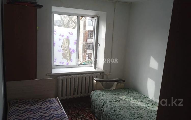 3-бөлмелі пәтер · 57 м² · 4/9 қабат, 6 микрорайон 20, бағасы: 12 млн ₸ в Темиртау — фото 2