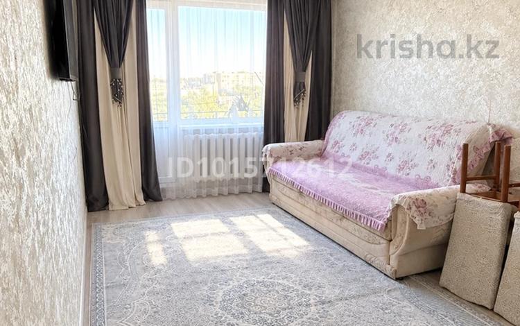 3-бөлмелі пәтер · 68.1 м² · 6/9 қабат, 15-шағынаудан 37, бағасы: 21 млн ₸ в Караганде, Алихана Бокейханова р-н — фото 2