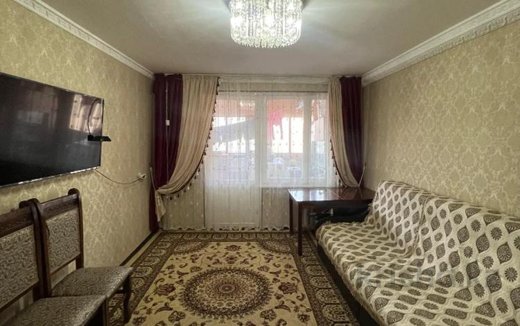 3-комнатная квартира, 63 м², 3/4 этаж, Сатпаева за 14.5 млн 〒 в Таразе — фото 2