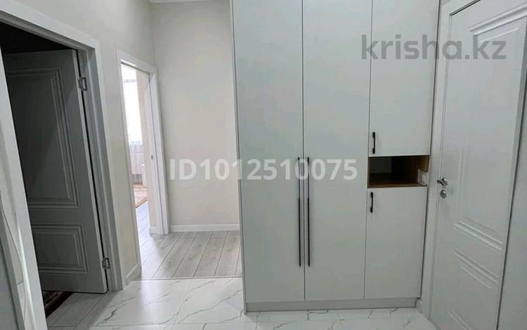 1-бөлмелі пәтер · 50.1 м² · 14/15 қабат, Толе би 14, бағасы: 35 млн ₸ в Астане, Нура р-н — фото 115