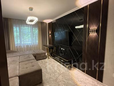 3-комнатная квартира · 59 м² · 1/4 этаж, 2-й мкр. 24 за 34.8 млн ₸ в Алматы, Ауэзовский р-н