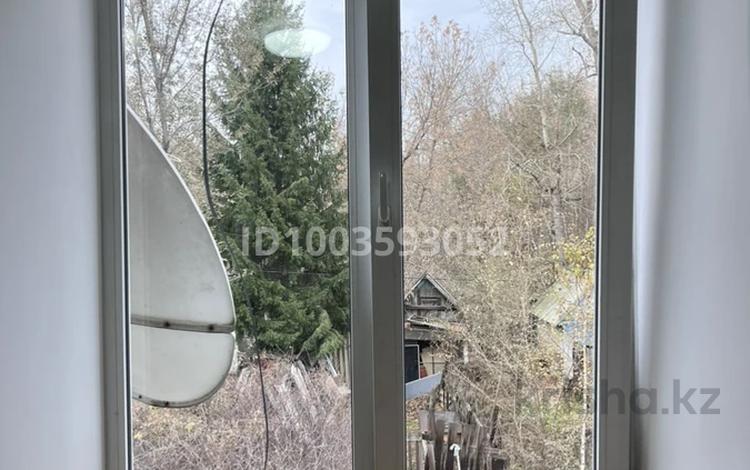 3-комнатная квартира · 56.4 м² · 2/2 этаж, Берестова 30 за 3.8 млн 〒 в Глубокое — фото 2