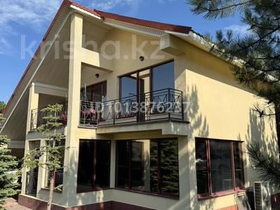 Дом · 2 комнаты · 170 м², Туристов 14 18 за 270 000 ₸ в Конаеве