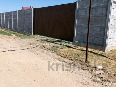 Жер телімі · 8 сотық, Аккайнар 56 — Магазин Коктем, бағасы: 15 млн ₸ в Узынагаш