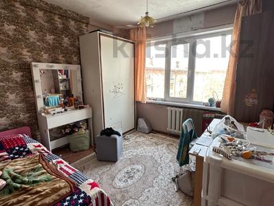 3-комнатная квартира, 71.2 м², 5/5 этаж, Назарбаева за 21.5 млн 〒 в Усть-Каменогорске