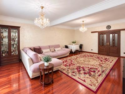 3-бөлмелі пәтер · 120 м² · 17/19 қабат, Муканова 241 — Шевченко, бағасы: 101 млн ₸ в Алматы, Алмалинский р-н
