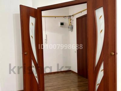1-бөлмелі пәтер · 45 м² · 4/5 қабат, Улы Дала ш/а. 11, бағасы: 14 млн ₸ в Таразе, мкр Улы Дала