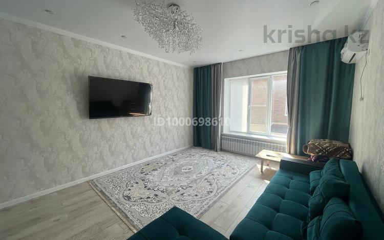 1-комнатная квартира · 53 м² · 2/3 этаж, 5а 5д за 250 000 〒 в Аксае — фото 2