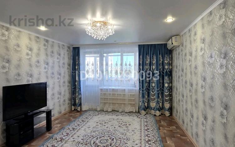 4-бөлмелі пәтер · 82 м² · 5/9 қабат, 4 ш/а 32 — Кар Сити, Садик Жигер, бағасы: 26.5 млн ₸ в Уральске, мкр 4 — фото 2