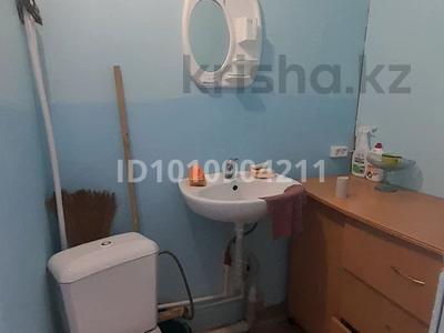 1-бөлмелі пәтер · 12 м² · 2/5 қабат, Камзина 166 — Диспетчерская, бағасы: 6 млн ₸ в Павлодаре