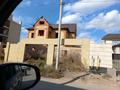 Жеке үй · 6 бөлме · 260 м² · 10 сот., мкр Городской Аэропорт, Кабжанова 81 — Элитный район Вторая улица по взлетке. дом недостроенный, облицован кирпичем,дом большой, через дорогу Глобал. отвечаю только на звонки, бағасы: 200 млн ₸ в Караганде, Казыбек би р-н — фото 5