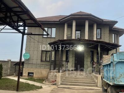 Жеке үй · 6 бөлме · 300 м² · 8 жүзд., Самал, бағасы: 80 млн ₸ в Талдыбулаке