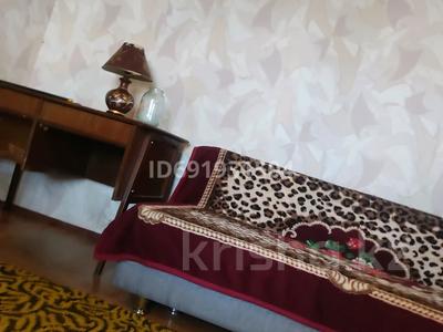 2-бөлмелі пәтер · 50 м² · 4/4 қабат, Быржан Сал 114 — Угол Жансугурова, бағасы: 9 000 〒 в Талдыкоргане