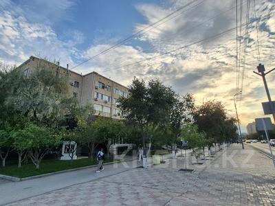 4-бөлмелі пәтер · 77 м² · 5/5 қабат, Сары Арқа ш/а , Каныш Сатпаева 36 — Находится возле площади Махамбет и Исатая, бағасы: 28.5 млн ₸ в Атырау, мкр Сары Арка