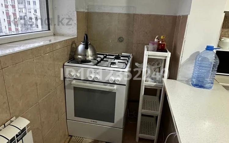 2-бөлмелі пәтер · 60 м² · 5/9 қабат, мкр Аксай-4 96, бағасы: 42 млн ₸ в Алматы, Ауэзовский р-н — фото 2