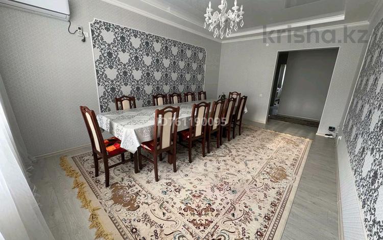 4-комнатная квартира · 103 м² · 5/5 этаж, мкр. Алтын орда 5В за 40 млн ₸ в Актобе — фото 2