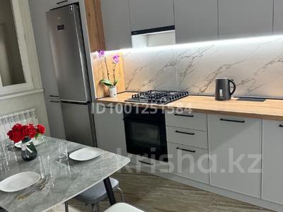 2-бөлмелі пәтер · 84 м² · 2/10 қабат, 12 ш/а. 15д, бағасы: 600 000 ₸ в Актобе, мкр 12
