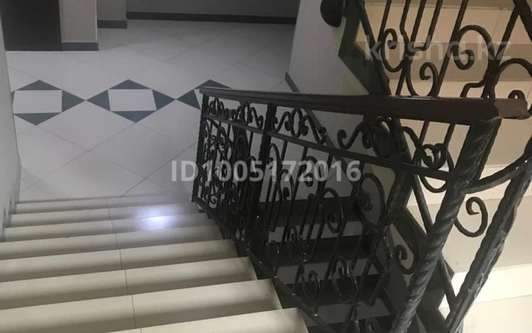 1-бөлмелі пәтер · 42 м² · 9/10 қабат, Иманбаевой 3, бағасы: 200 000 ₸ в Астане, р-н Байконур — фото 3