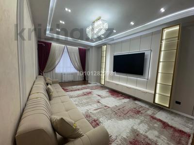 4-бөлмелі пәтер · 117 м² · 8/12 қабат, 14-й мкр 86, бағасы: 60 млн ₸ в Актау