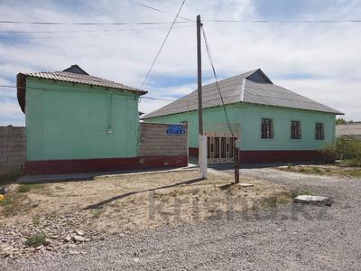 Отдельный дом · 6 комнат · 195 м² · 10 сот., Улица Дурия 6 за 35 млн 〒 в Туркестане