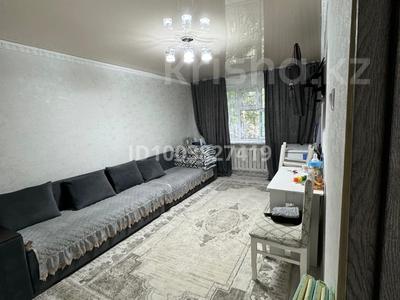 2-бөлмелі пәтер · 43.8 м² · 1/5 қабат, Майкудук, 16й микрорайон 18, бағасы: 10.5 млн ₸ в Караганде, Алихана Бокейханова р-н
