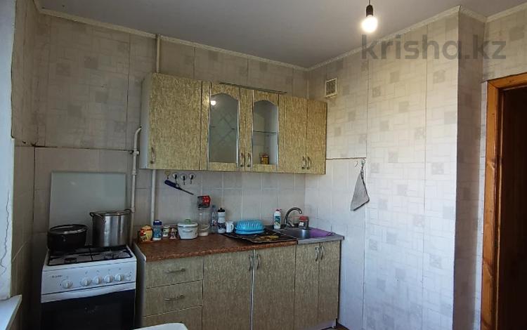 1-бөлмелі пәтер · 34.9 м² · 8/9 қабат, 11 ш/а., Аз наурыз, бағасы: 10.5 млн ₸ в Актобе, мкр 11 — фото 2