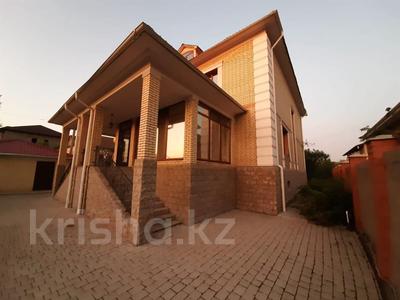 Жеке үй · 4 бөлме · 410.6 м² · 10 жүзд., Михайловка ш/а., Крылова 79б, бағасы: 1.5 млн ₸ в Караганде, Казыбек би р-н