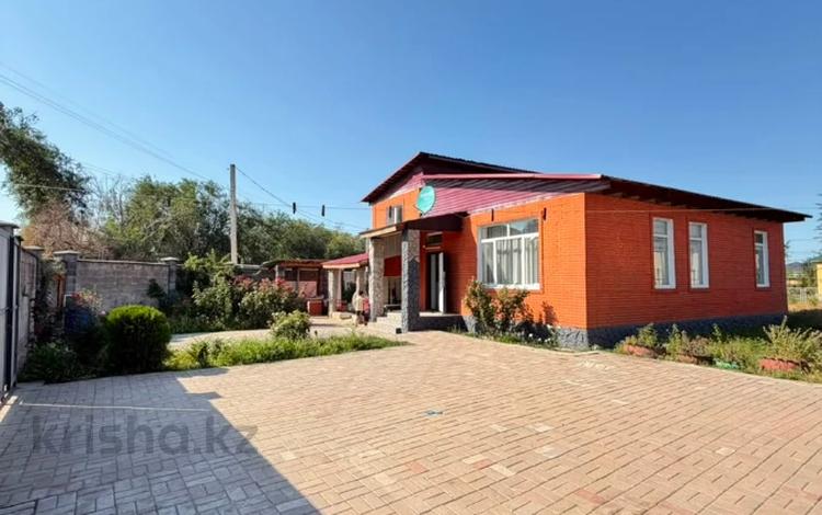 Отдельный дом · 4 комнаты · 170 м² · 8 сот., Афсендиярова 32 за 65 млн ₸ в Туздыбастау (Калинино) — фото 61