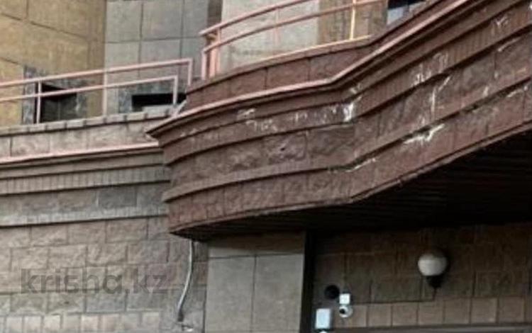 Еркін, кеңселер, медорталықтар мен дәріханалар, білім орталықтары · 11 м², бағасы: 26.5 млн ₸ в Алматы, Алмалинский р-н — фото 10