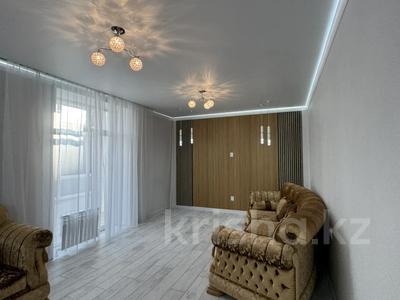 3-комнатная квартира · 85 м² · 3/5 этаж, мкр Новый Город, мкр Новый Город, Анжерская 44б за 38 млн ₸ в Караганде, Казыбек би р-н