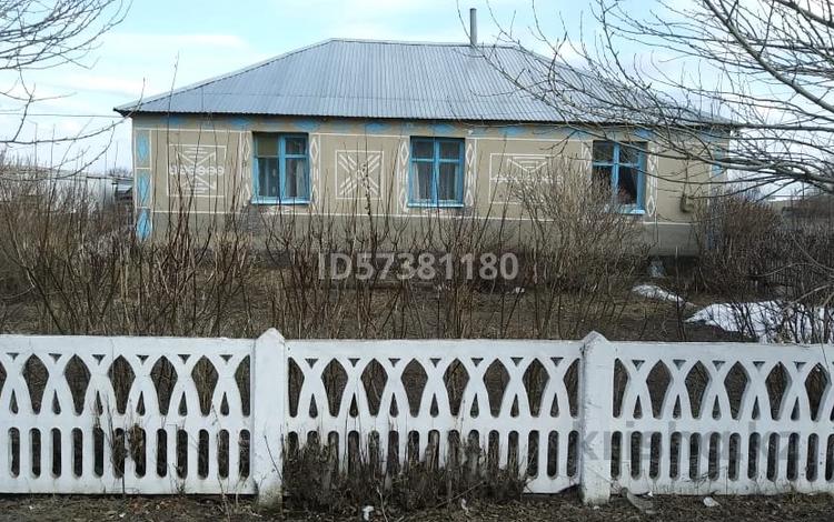 Отдельный дом • 4 комнаты • 144 м² • 17 сот., Аул Караозек за 7 млн 〒 в Макинске — фото 2