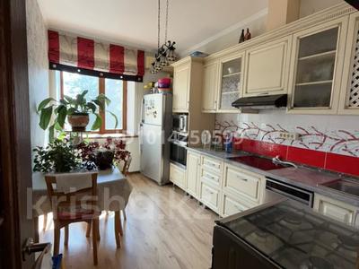 3-комнатная квартира · 84 м² · 3/3 этаж, Каюма мухамедханова 49 за 25.5 млн ₸ в Семее