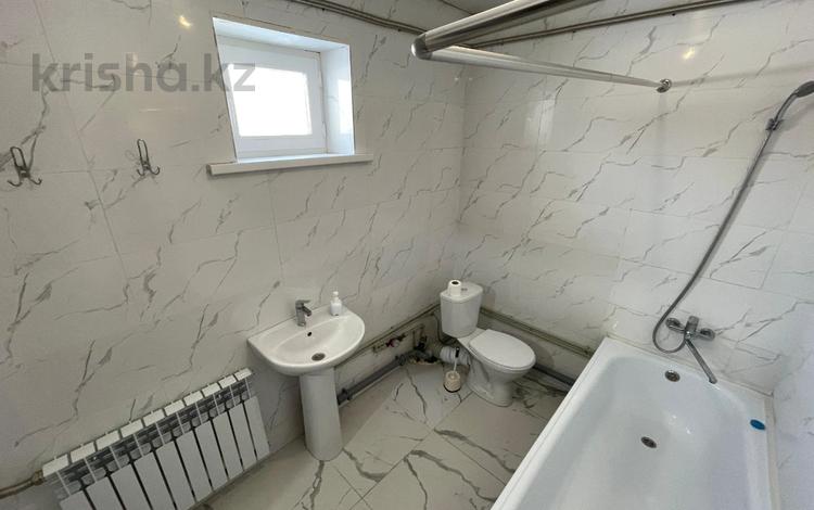 Часть дома · 2 комнаты · 67 м² · 10 сот., 28 микрорайон 4 за 12.6 млн ₸ в Усть-Каменогорске — фото 7