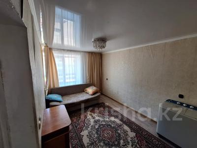 2-комнатная квартира, 36 м², 2/5 этаж, Назарбаева 219 за 7 млн 〒 в Петропавловске