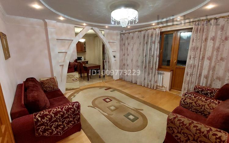 4-комнатная квартира · 80 м² · 2/9 этаж, мкр Юго-Восток, Язева 10 за 29 млн ₸ в Караганде, Казыбек би р-н — фото 2