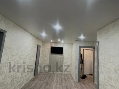 2-бөлмелі пәтер · 40.6 м² · 1/4 қабат, Астана 11, бағасы: 8 млн ₸ в Аксу