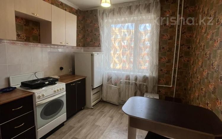 1-бөлмелі пәтер · 38 м² · 8/9 қабат, Гүлдер 3 ш/а. 1, бағасы: 17.5 млн ₸ в Караганде, Казыбек би р-н — фото 2