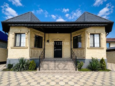 Отдельный дом · 3 комнаты · 150 м² · 5 сот., Макатаева 60 за 70 млн ₸ в Абай