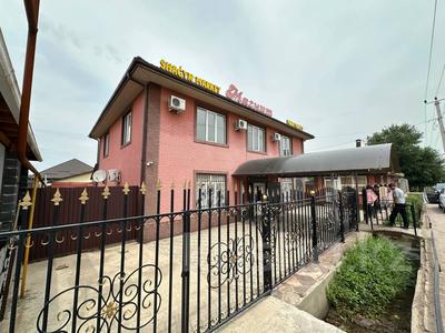 Свободное назначение, офисы, магазины и бутики, склады, общепит, салоны красоты, бани, гостиницы и зоны отдыха, медцентры и аптеки, образование, развлечения · 1000 м² за 450 млн 〒 в Каскелене