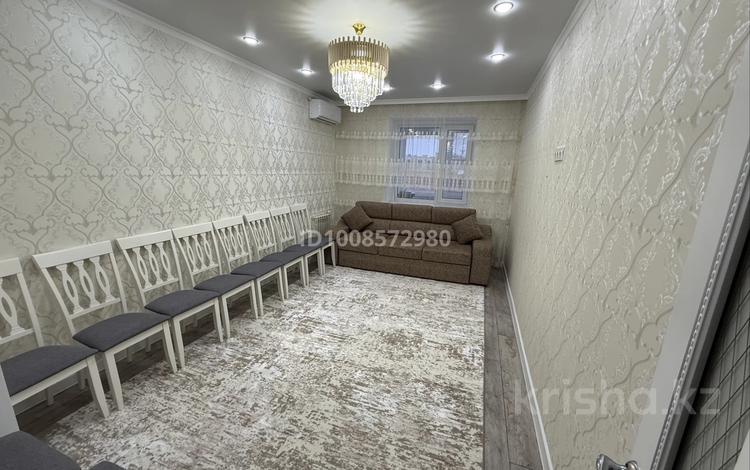 3-бөлмелі пәтер · 88 м² · 5/6 қабат, мкр Кадыра Мырза-Али, бағасы: 43 млн ₸ в Уральске — фото 2